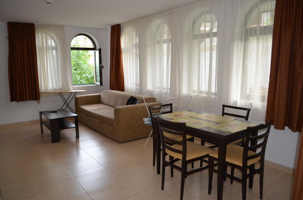 Etara 2 Apartment Свети-Влас Номер фото